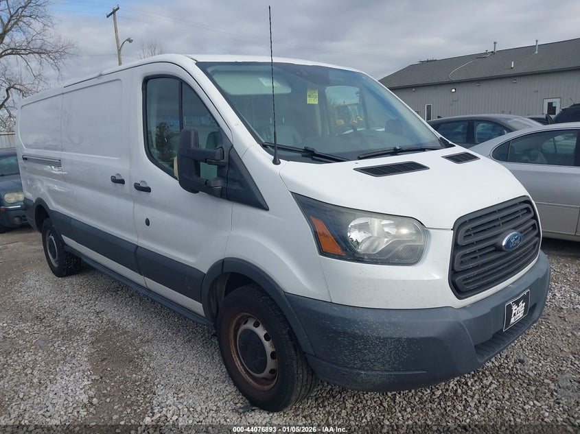 1FTNR2YM4FKA43817 2015 Ford Transit-250 auction photo 1