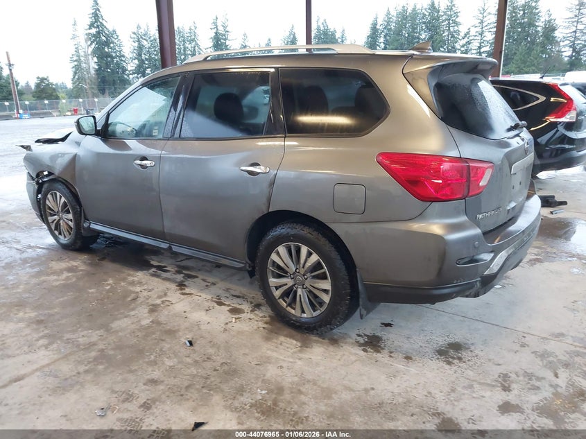 2019 Nissan Pathfinder Sv
