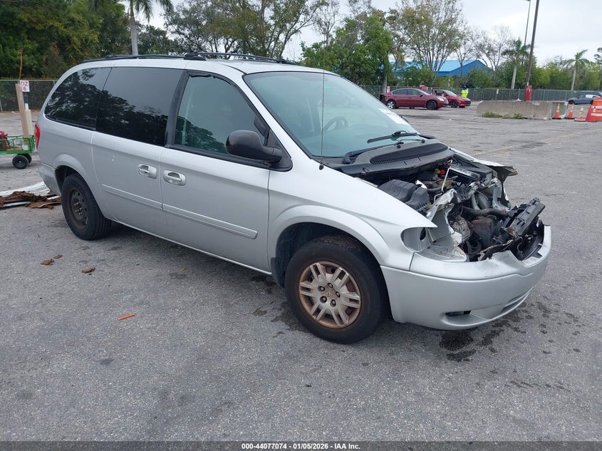 2005 Dodge Grand Caravan Se