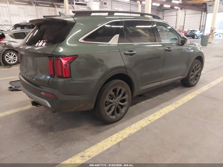 VIN 5XYRHDLF9NG108433 2022 KIA SORENTO X-LINE EX