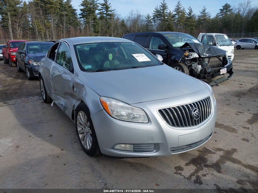 W04GN5EC6B1100207 BUICK REGAL Photo 1