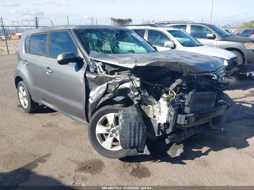 KNDJN2A26H7477214 2017 Kia Soul auction photo 1