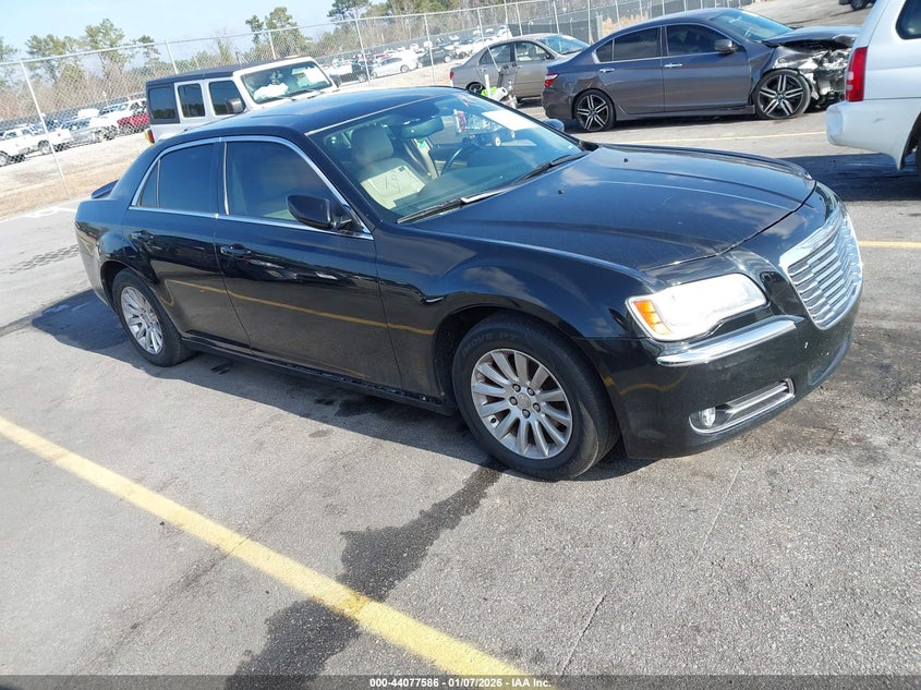 2C3CCAAG6DH508386 2013 Chrysler 300 Motown auction photo 1