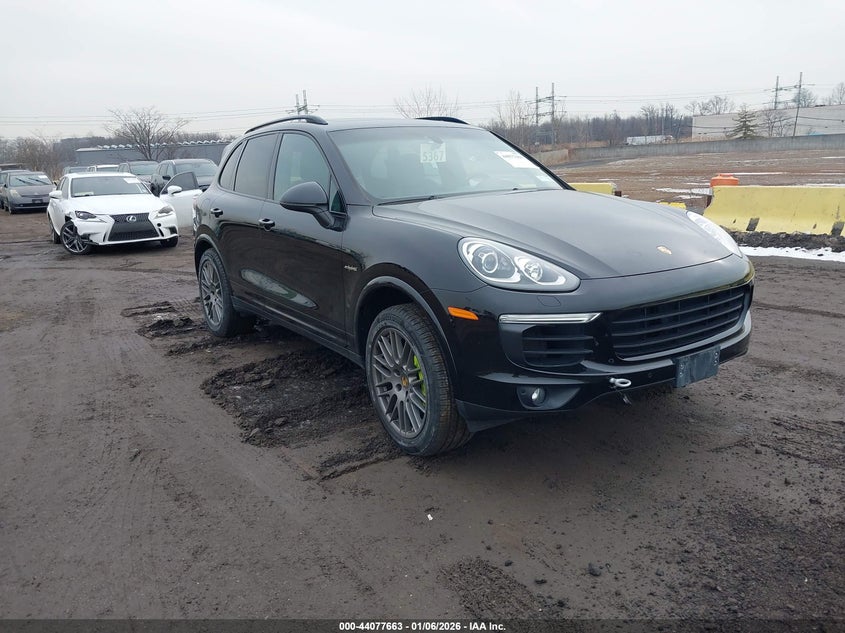 WP1AE2A29JLA70340 2018 Porsche Cayenne E-Hybrid S Platinum Edition auction photo 1