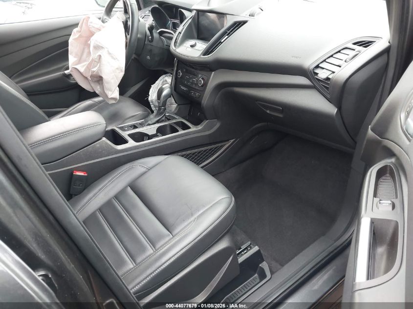 2019 Ford Escape Sel