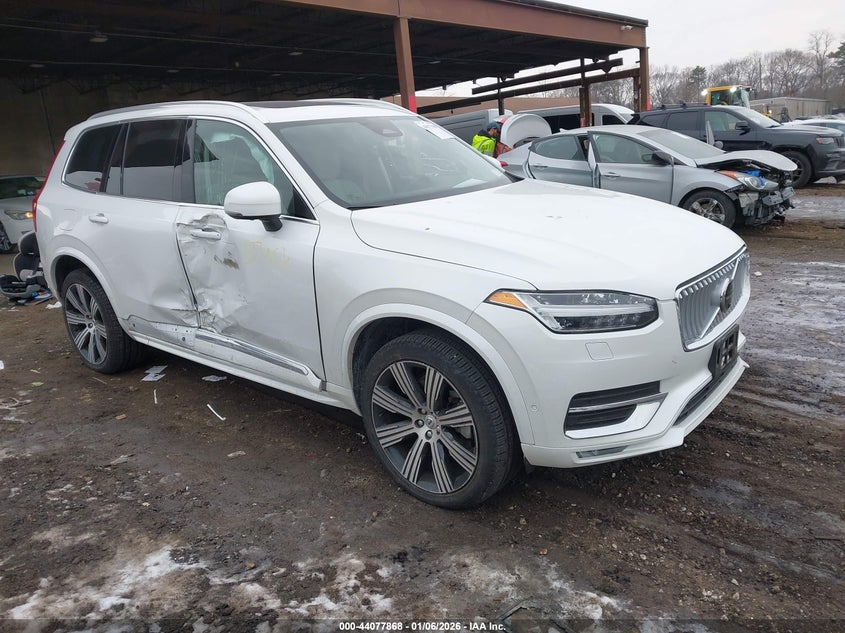VOLVO XC90 B6 PLUS 7-SEATER
