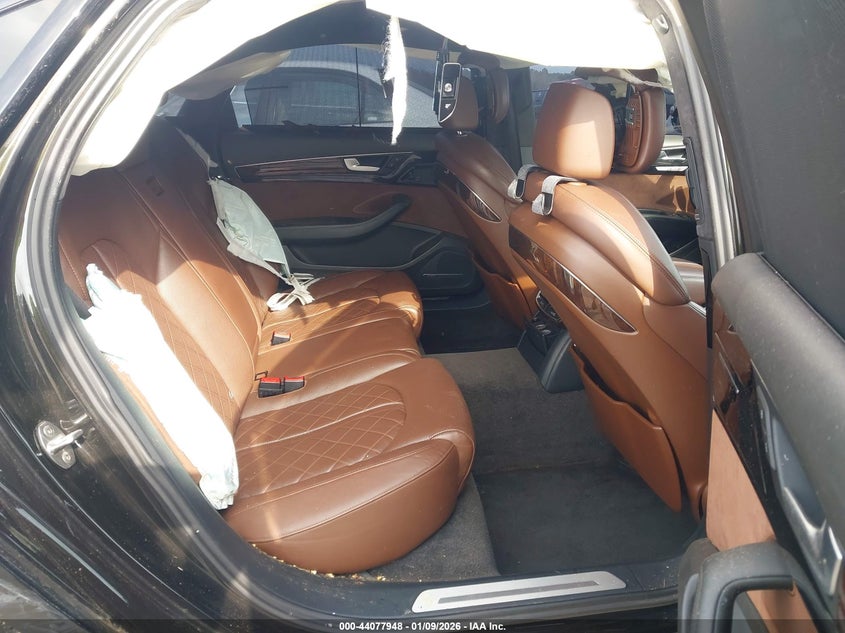 2015 Audi A8 L 4.0T VIN: WAU32AFD4FN008649 Lot: 44077948