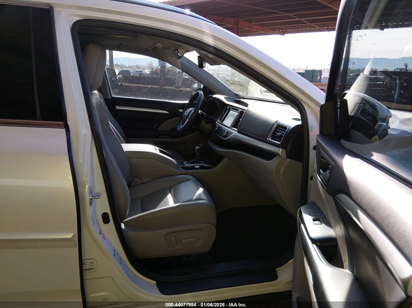 2019 Toyota Highlander Xle