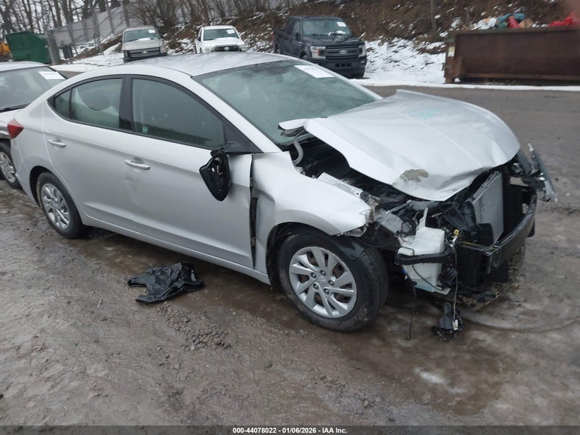 2019 Hyundai Elantra Se
