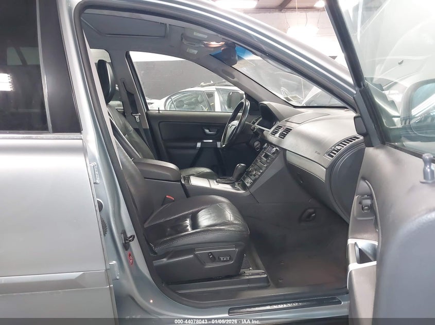 2013 Volvo Xc90 3.2 Platinum