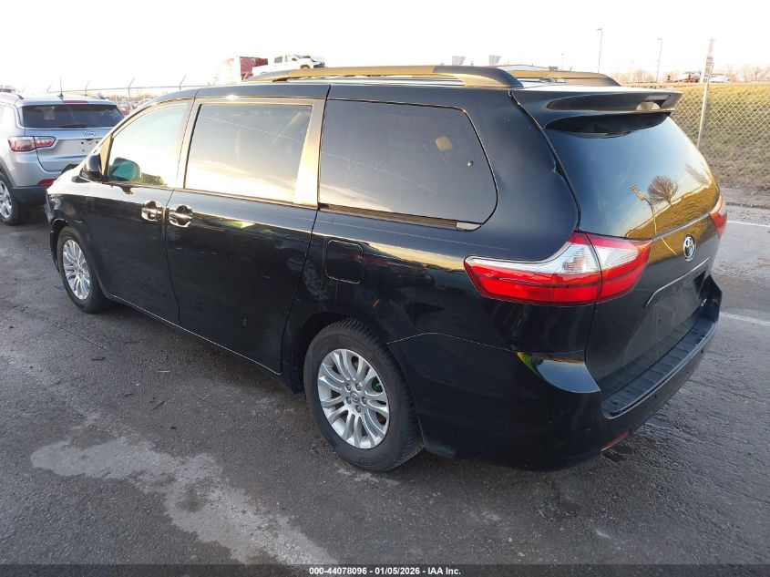 2016 Toyota Sienna Xle Premium 8 Passenger