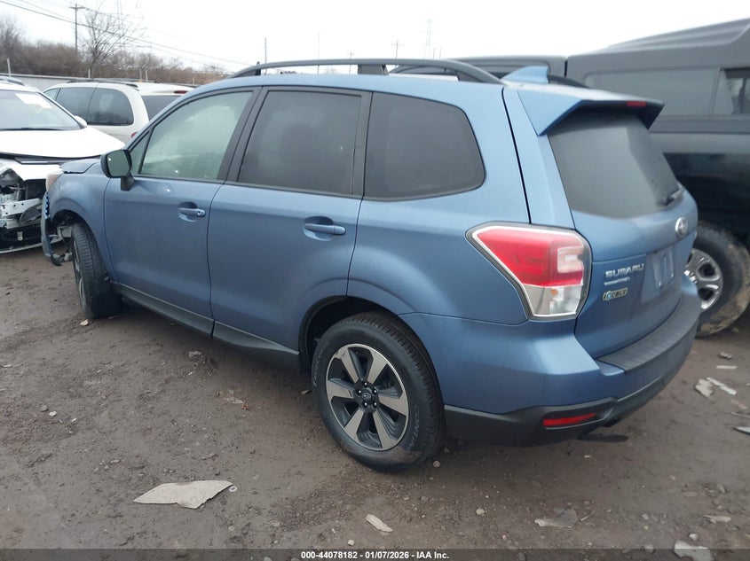 Vin: jf2sjagc2jh586765, lot: 44574018, subaru forester 2.5i premium 20183