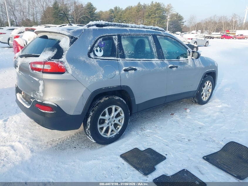 2015 Jeep Cherokee Sport
