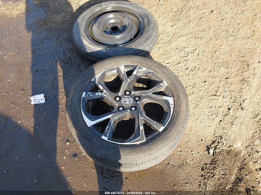 VIN NMTKHMBX3NR145474 2022 TOYOTA C-HR XLE