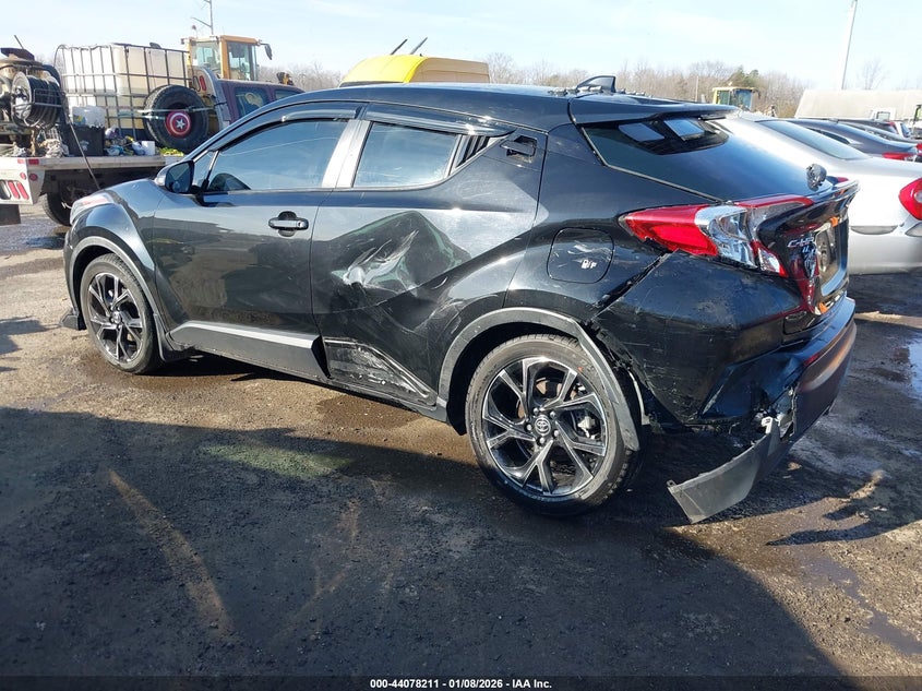 VIN NMTKHMBX3NR145474 2022 TOYOTA C-HR XLE