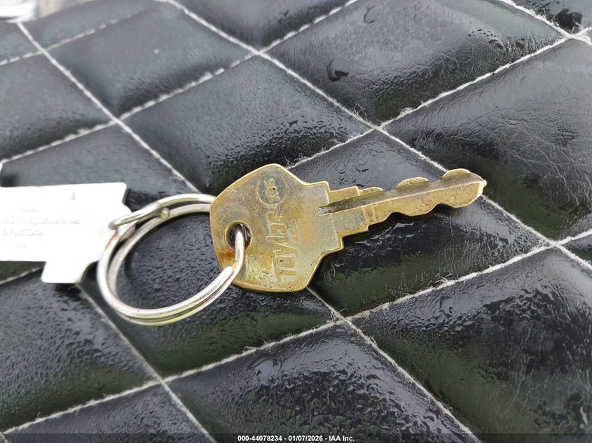 1992 Harley-Davidson Xlh883 H VIN: 1HD4CEM1XNY204286 Lot: 44078234