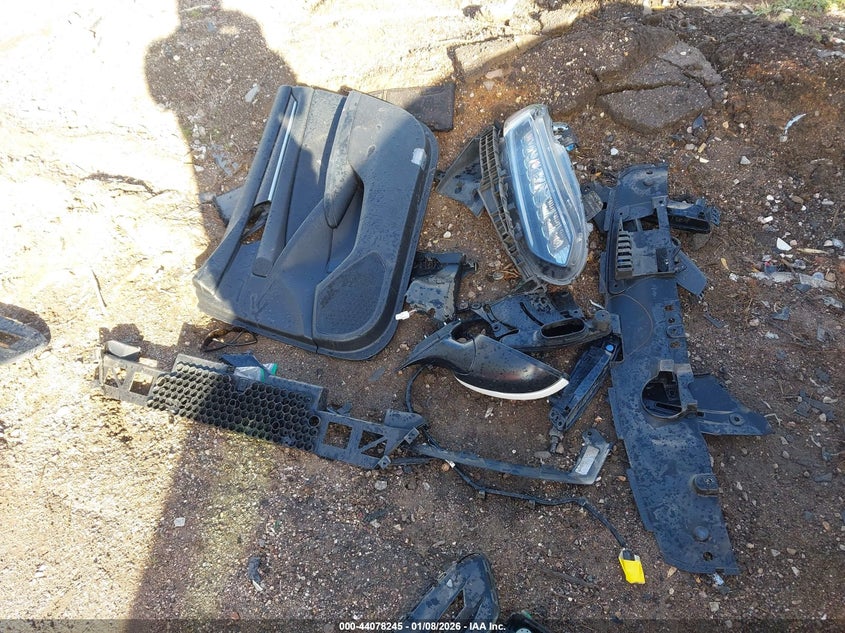 VIN 1HGCV2F95JA030818 2018 HONDA ACCORD TOURING 2.0T