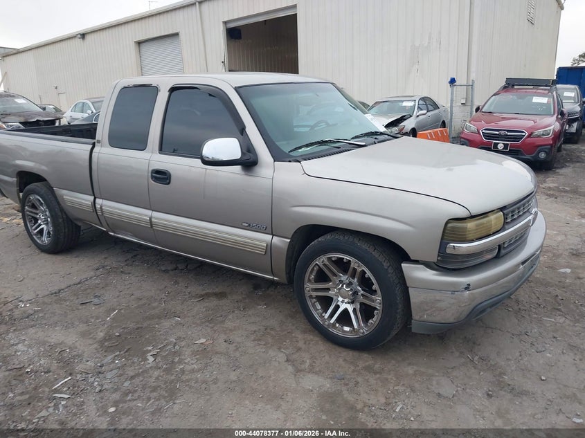 2GCEC19T9Y1152178 2000 Chevrolet Silverado 1500 Ls auction photo 1