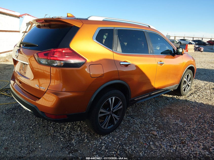 2017 Nissan Rogue Sl