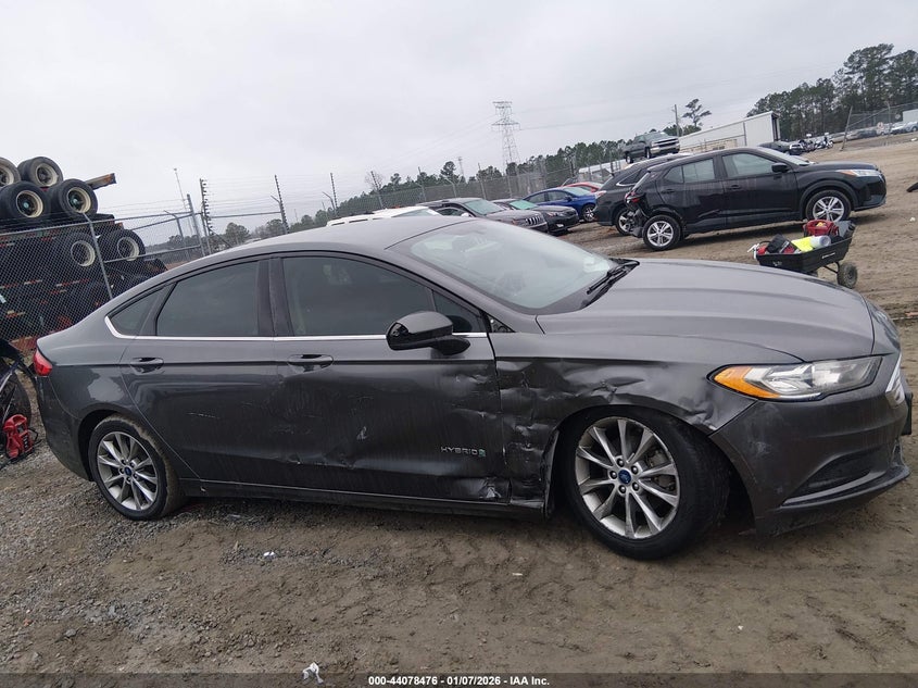 VIN 3FA6P0LU3HR336649 2017 FORD FUSION HYBRID SE