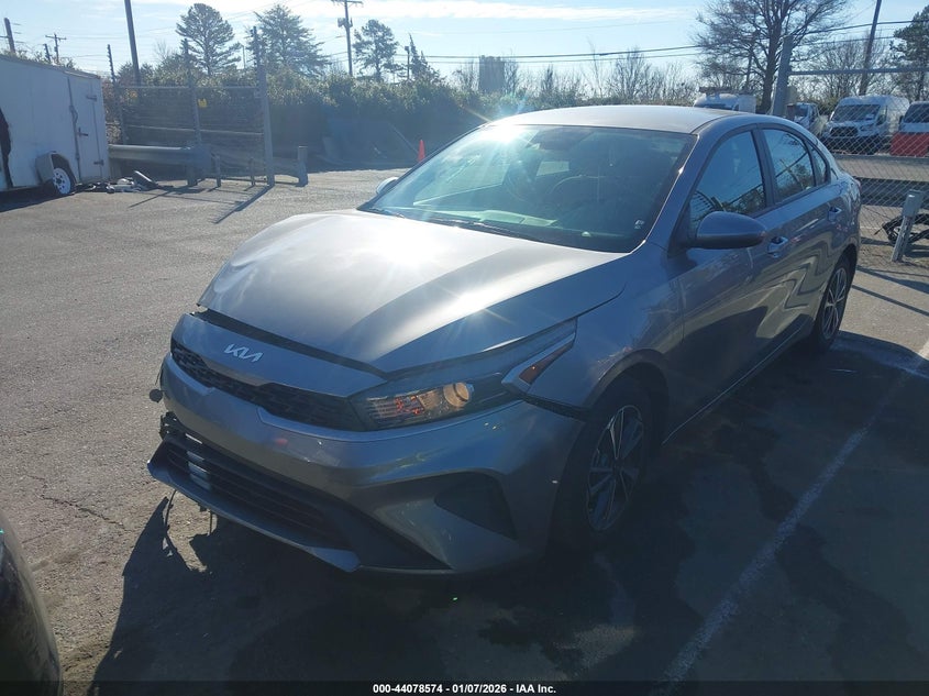 VIN 3KPF24AD0PE559949 2023 KIA FORTE LXS