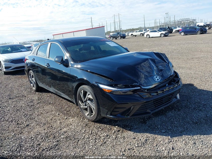 2025 Hyundai Elantra Sel Convenience