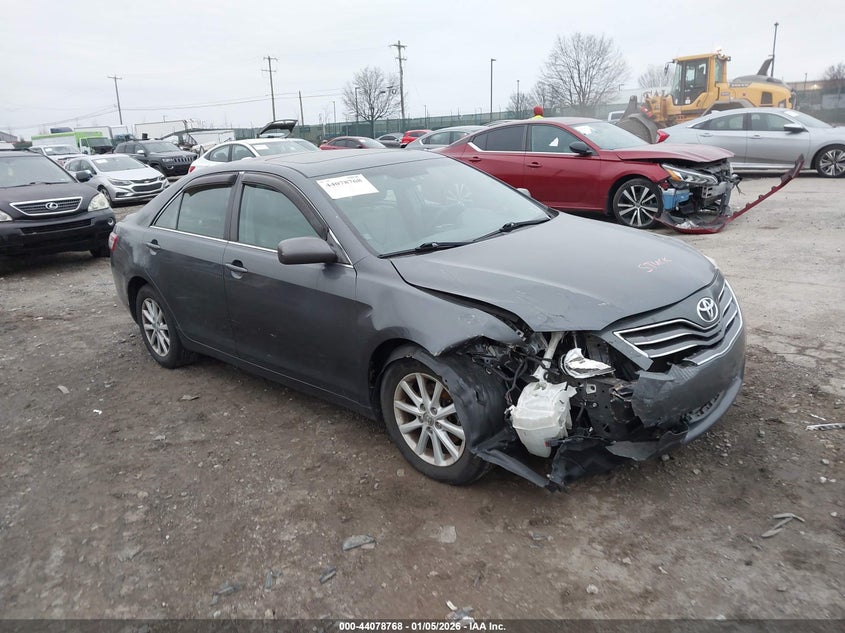 4T1BF3EK8AU063937 2010 Toyota Camry Xle auction photo 1