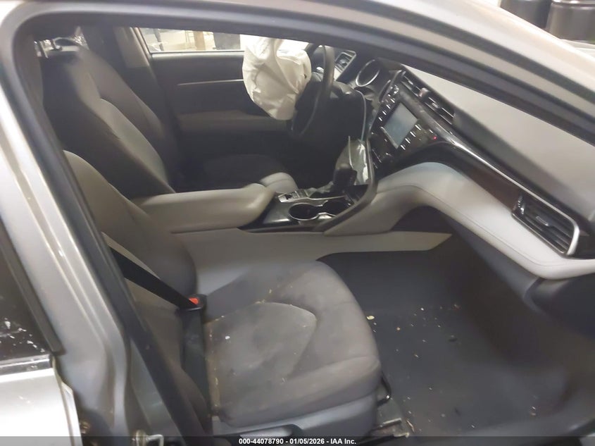 2020 Toyota Camry Le Hybrid