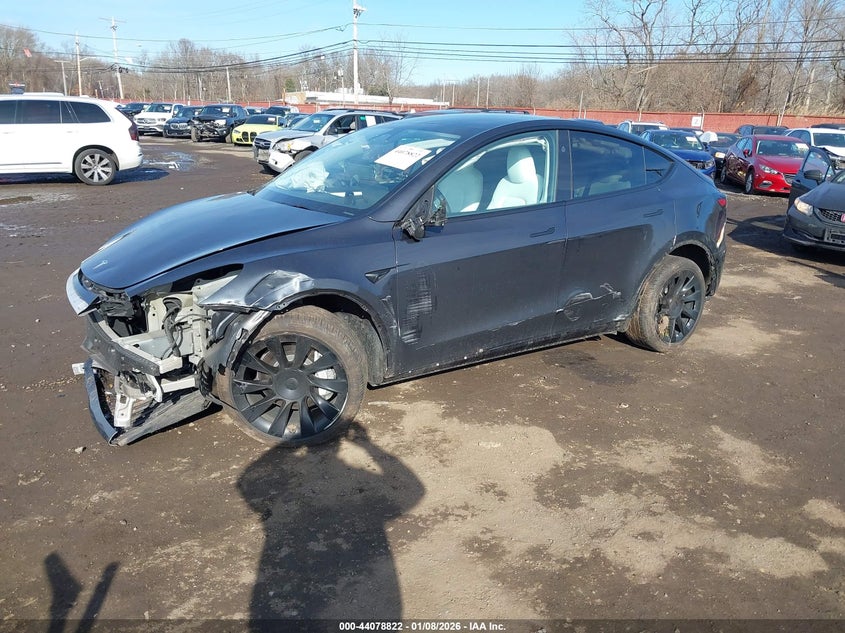 2025 Tesla Model Y Long Range Dual Motor All-Wheel Drive