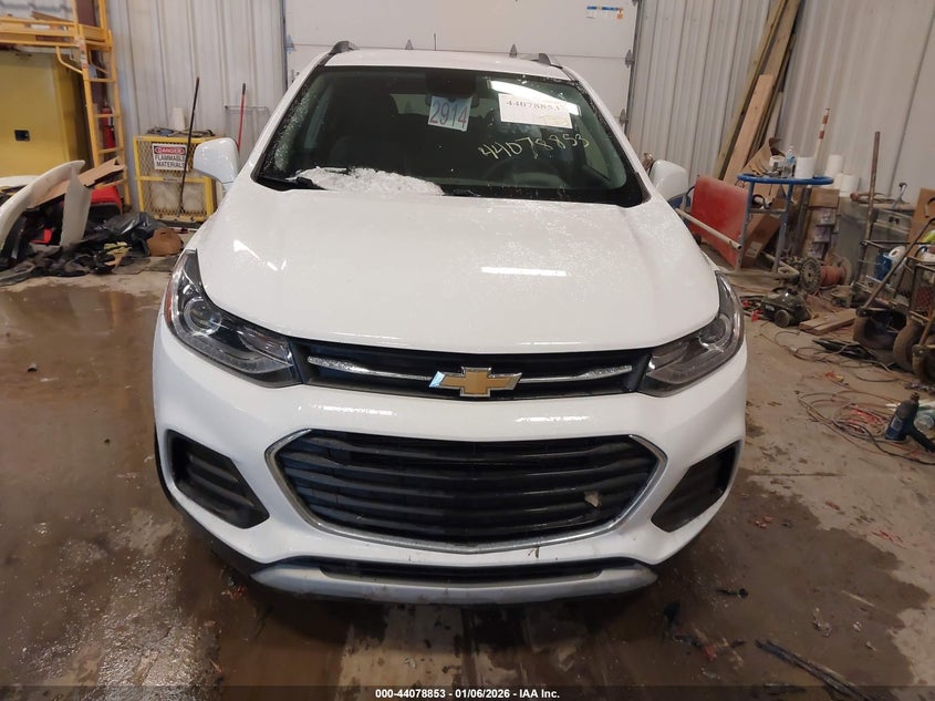 VIN 3GNCJLSB9LL316733 2020 CHEVROLET TRAX FWD LT