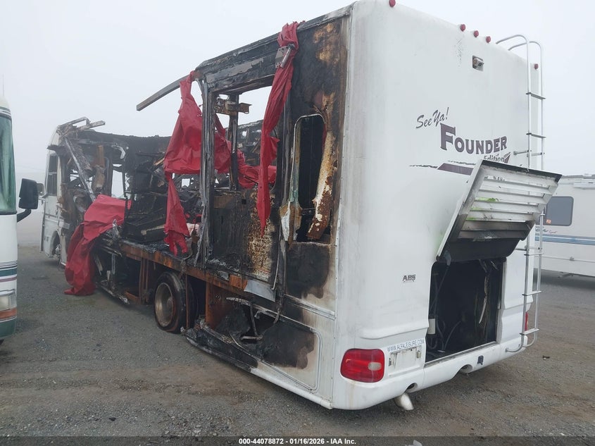 2006 FREIGHTLINER CHASSIS auction photo 3