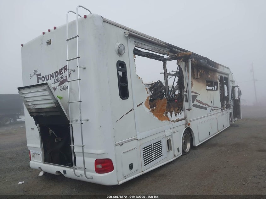 2006 FREIGHTLINER CHASSIS auction photo 4