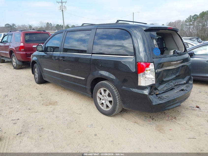 2012 Chrysler Town & Country Touring