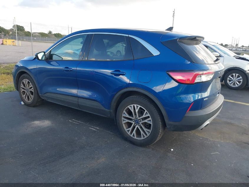 2022 Ford Escape Sel