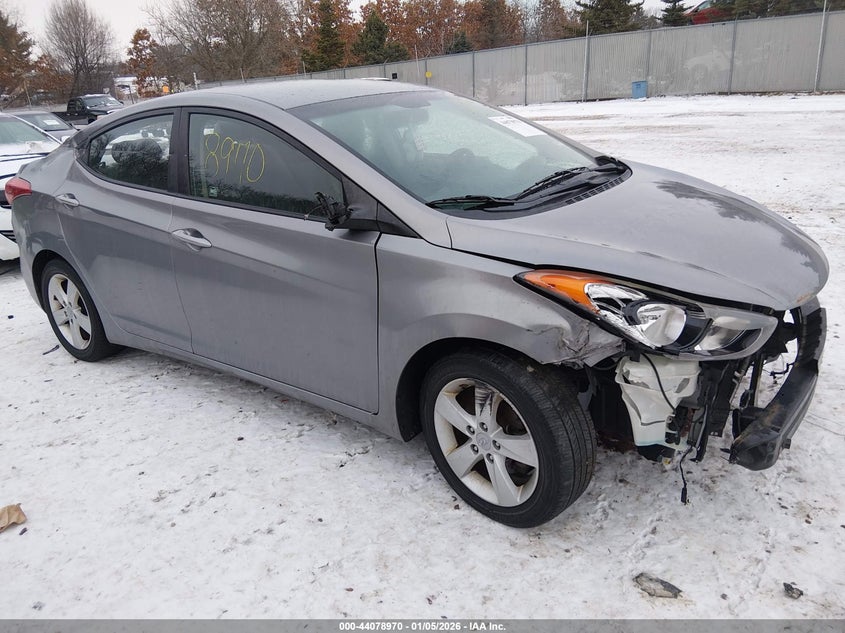 2013 HYUNDAI ELANTRA GLS