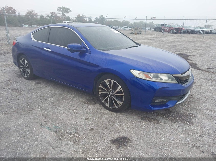 1HGCT1B55HA003647 2017 Honda Accord Ex auction photo 1