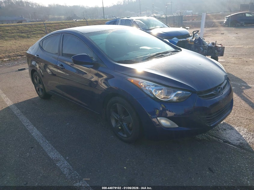 5NPDH4AE7DH233300 2013 Hyundai Elantra Gls auction photo 1