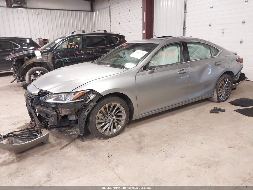 2025 Lexus Es 300H Luxury