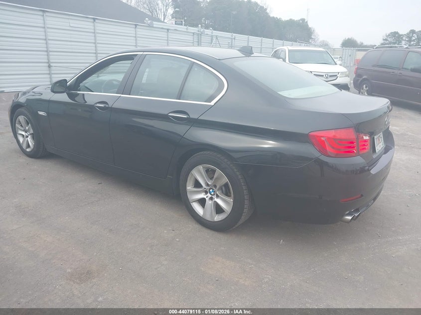 Vin: wbafr1c5xbc740554, lot: 44574951, bmw 528i 20113