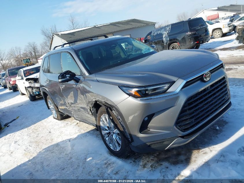2025 Toyota Highlander