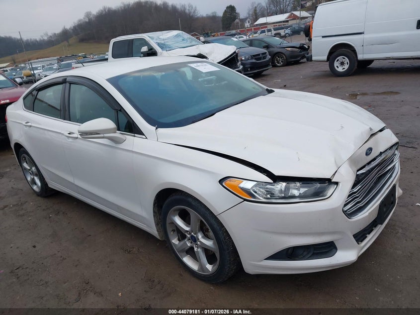 3FA6P0H7XGR191336 2016 Ford Fusion Se auction photo 1