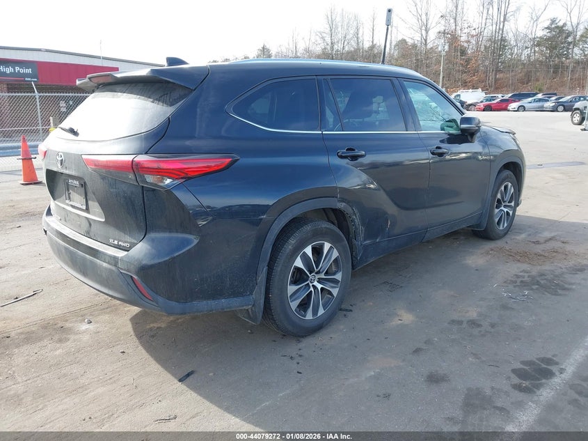 2021 Toyota Highlander Xle