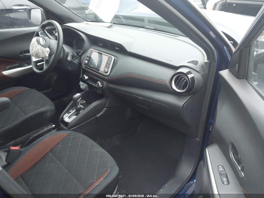 2018 Nissan Kicks Sr