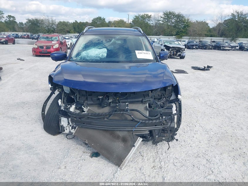 VIN 5N1AT2MV0JC851319 2018 NISSAN ROGUE SL