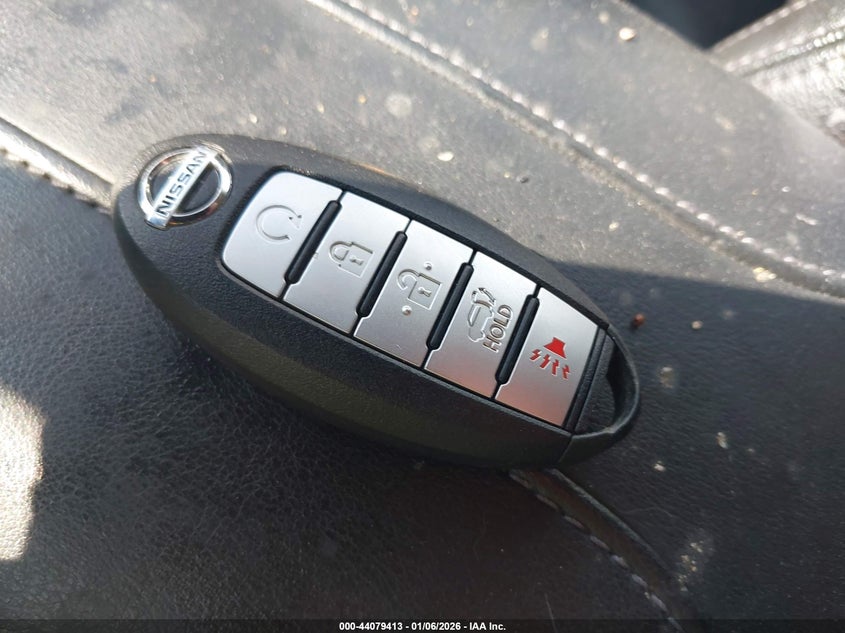 VIN 5N1AT2MV0JC851319 2018 NISSAN ROGUE SL
