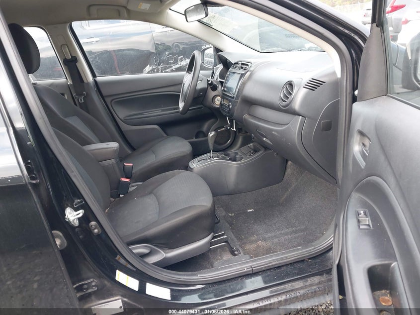 2022 Mitsubishi Mirage G4 Es