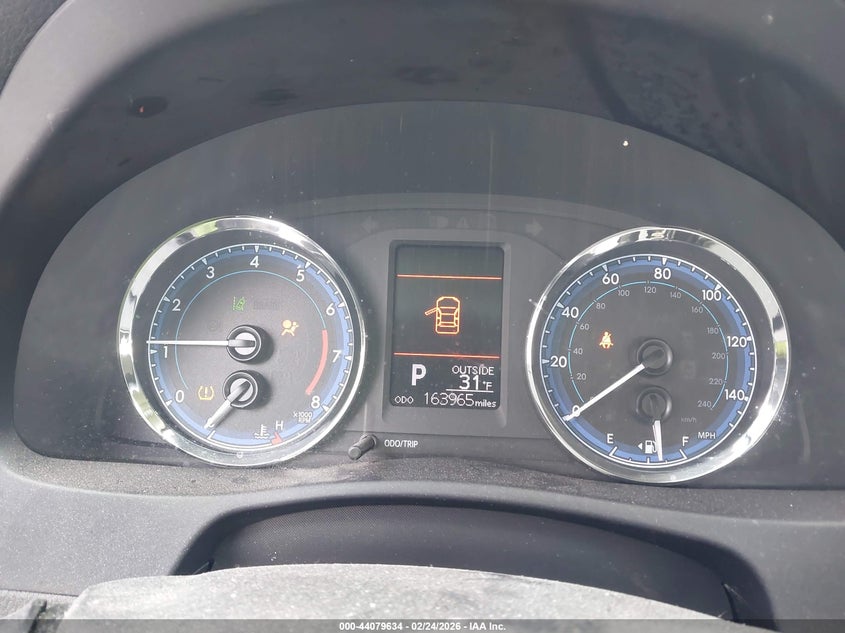 VIN 5YFBURHE4KP939548 2019 TOYOTA COROLLA LE