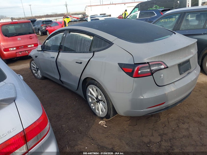 2021 Tesla Model 3 Standard Range Plus Rear-Wheel Drive