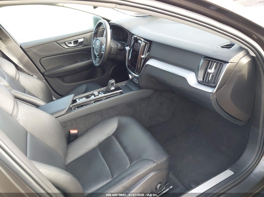 2024 VOLVO S60 2.0L I-4 DI, DOHC, V(VIN: 7JRL12FK2RG325172