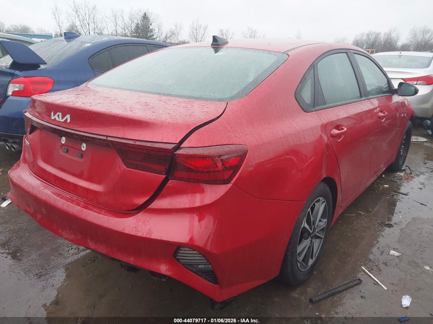 2022 Kia Forte Lxs